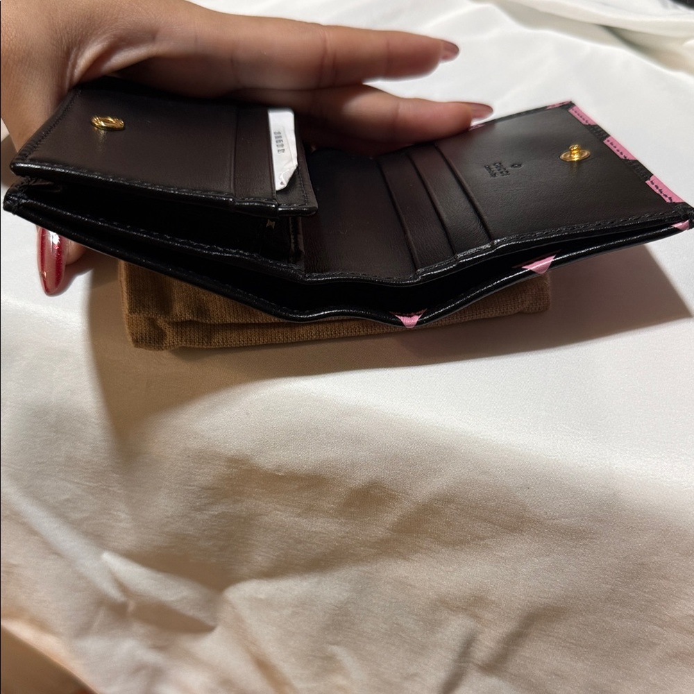 Gucci Pink and Black Wallet with Gold Accents - Picture 7 of 8